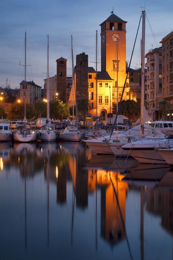 Apartamento Il Nido Di Giraben Savona Exterior foto