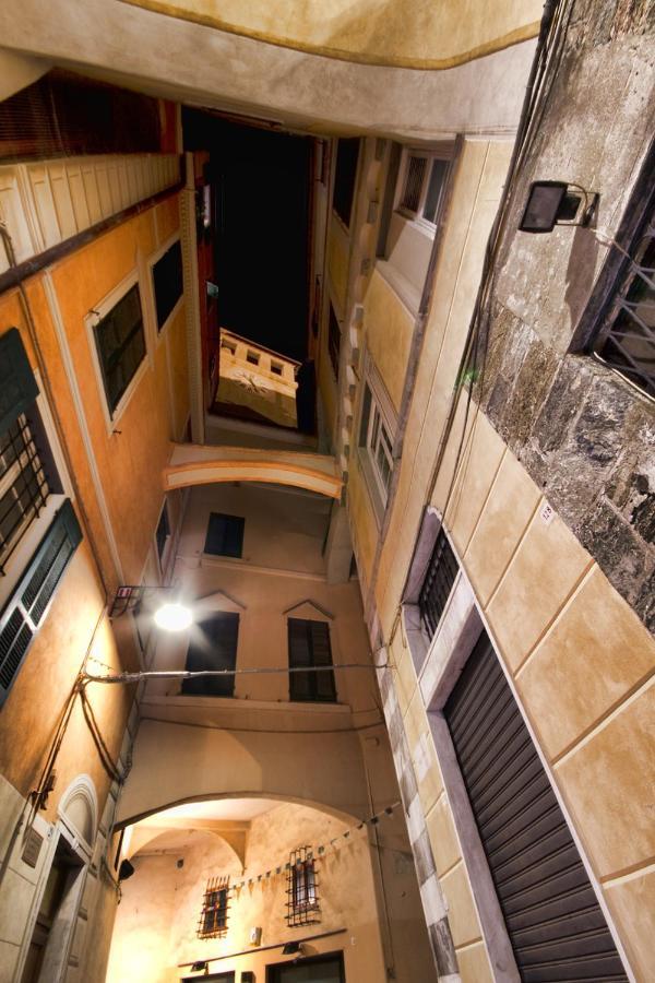 Apartamento Il Nido Di Giraben Savona Exterior foto