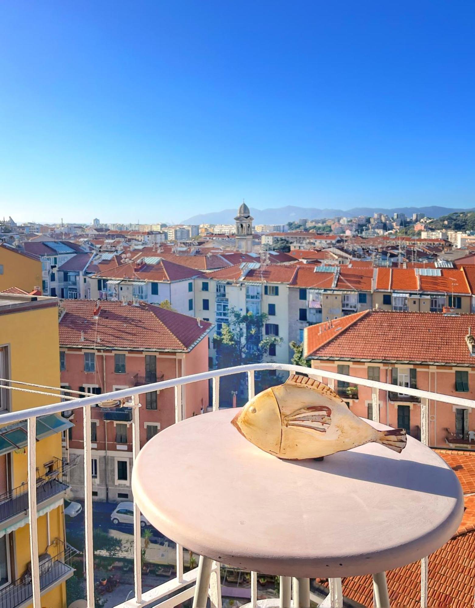 Apartamento Il Nido Di Giraben Savona Exterior foto